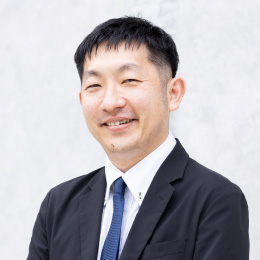 先輩正職員インタビュー / 総務課 経理係長 坂根 正修